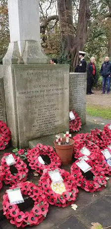 Hampton Wick War Memorial