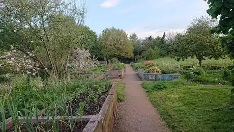 Bartlett Gardens - Madeley Community Orchard