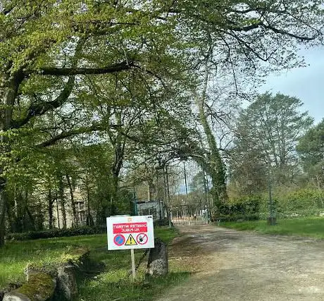 Parc de l'abbaye des Vaux de Cernay