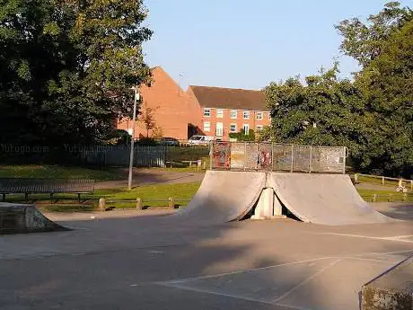 Bridge Street Skate Park