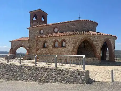 Torre de la antigua iglesia de Fayón