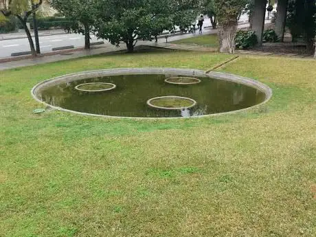 Plaça dels Jardins de Tòquio