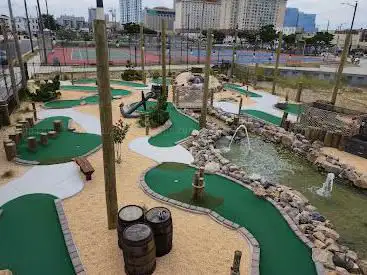 North Beach Mini Golf & Bike Rentals