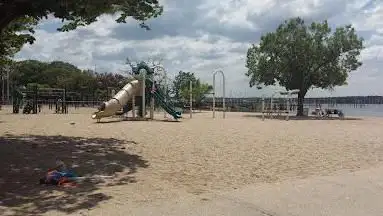 Manorhaven Beach Park & Pool