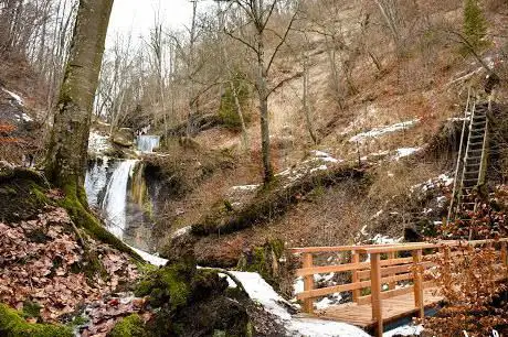 Schleifenbachwasserfälle