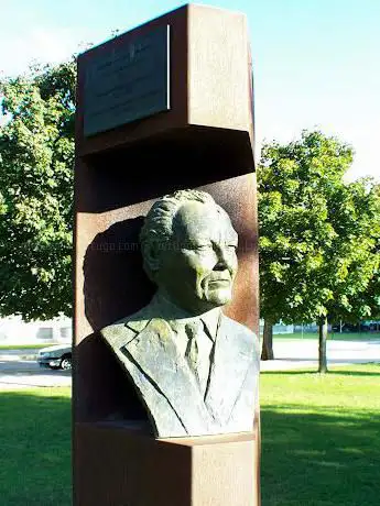 Busto de Willy Brandt