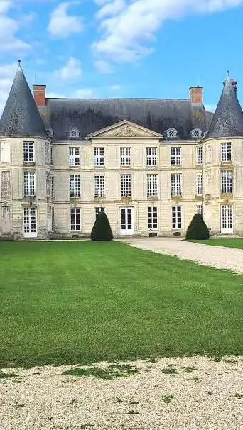 Château d'Hénonville