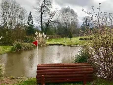 Valley View Ranch & Equestrian Centre