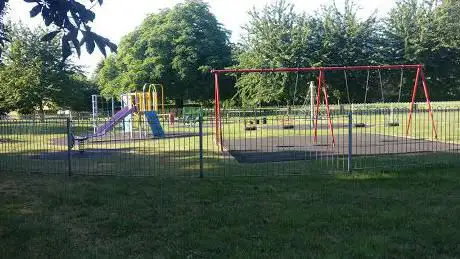 'Chestnut' Fell Road Play Park