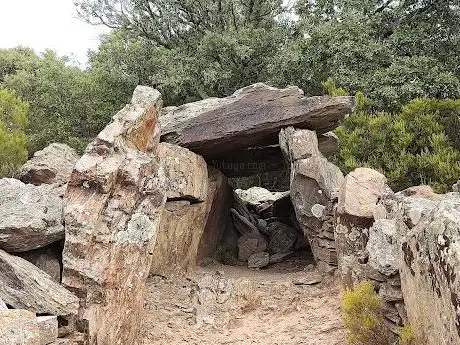 Dolmen de Caixas