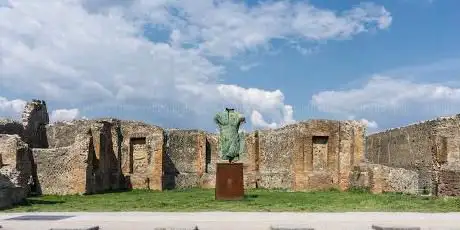 Sanctuary of Lari Pubblici - Excavations