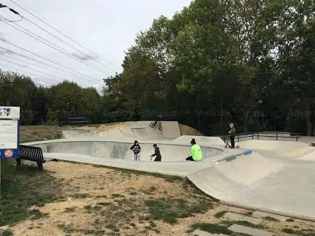 Skatepark clamart la plaine