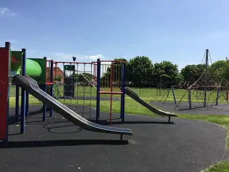 Hunters Way Play Area