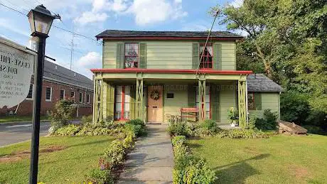 Crane-Phillips House Museum