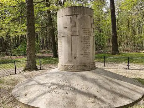 Fusillés de la cascade du bois de Boulogne