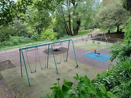 Hedgemead park play park