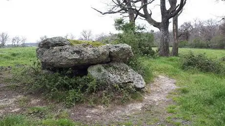 Dolmen de Sennevault