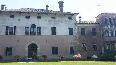 Palazzo Freschi-Piccolomini