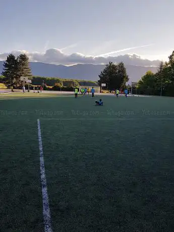 Stade d'athlétisme des Champs-Fréchets