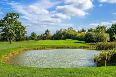 Stapleford Abbotts Golf Club