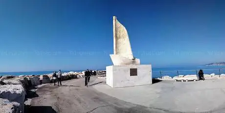 Monumento dedicato a Mons.Francesco Sciocchetti