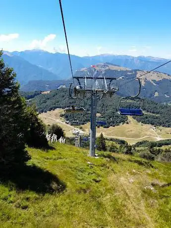 PrÃ  Alpesina Chairlift - Lower terminal