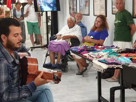 Asociacio Cultural La Bibliomusicineteca