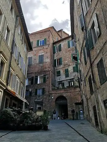 Via delle Campane