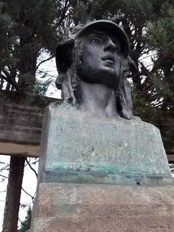 Monumento ai Caduti