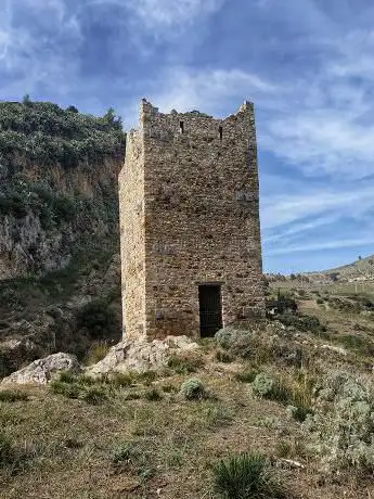 Torre Pizzarone