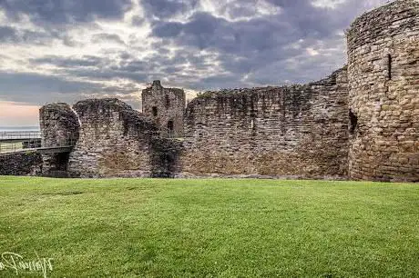 Flint Castle - Castell y Fflint