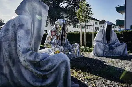 Guardians of Time by Manfred Kielnhofer