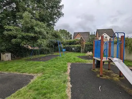 Michelbourne play area