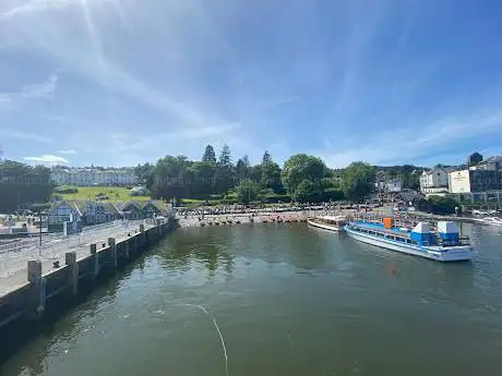 Bowness Pier - Windermere Lake Cruises