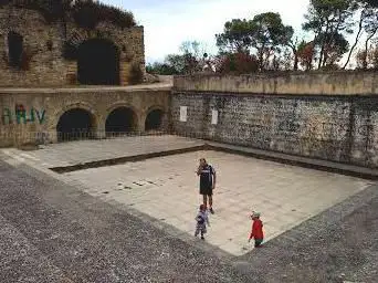 Château de Cadenet