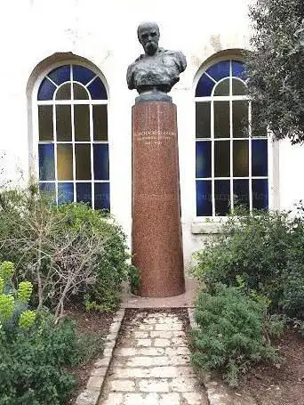 Monument to Taras Shevchenko