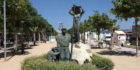 Monument a La Gent del Mar