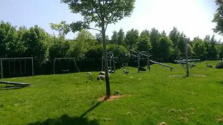 Hickmans Green Play Area