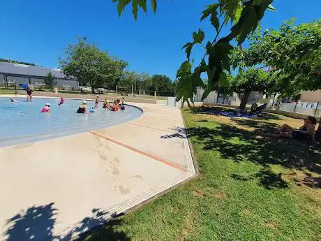 Piscine Ã  St Nicolas de la Grave