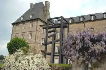 Abbaye Saint André-Centre dâ€™art contemporain