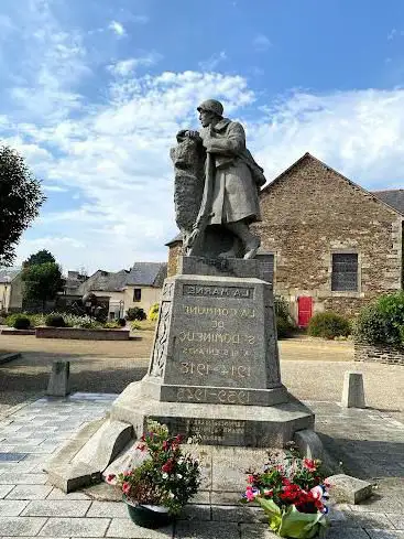 Église de Saint Domineuc