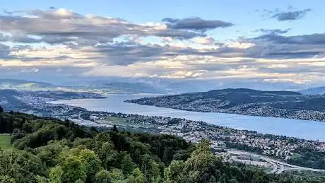 Ausblick auf den Zürichsee