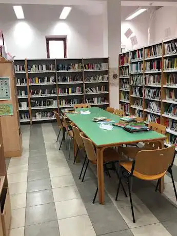 Biblioteca comunale di Pavona