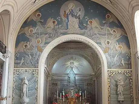 Chapelle Notre-Dame-de-la-Médaille-Miraculeuse