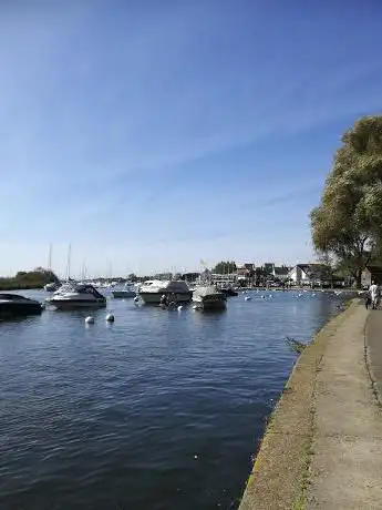 Christchurch Harbour