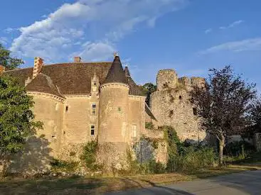 Château de Lys-Saint-Georges