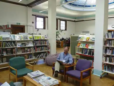 Keats Community Library