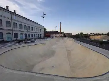 Skatepark de Châtellerault, La Manu