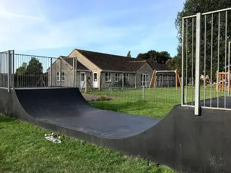 Marston Magna Half Pipe