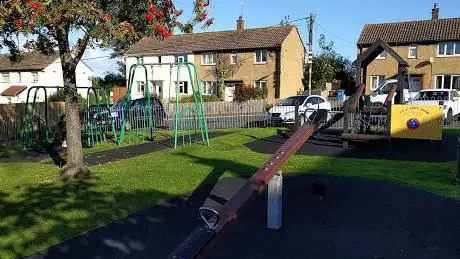 Maes Glas Play Area